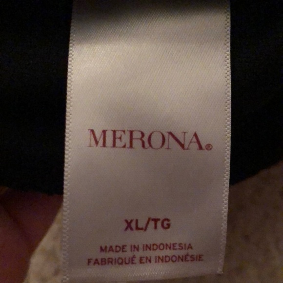 Black bathing suit top - Picture 4 of 5